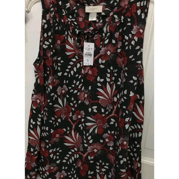 Women's light weight blouse from The Loft, size sm - Picture 3 of 8